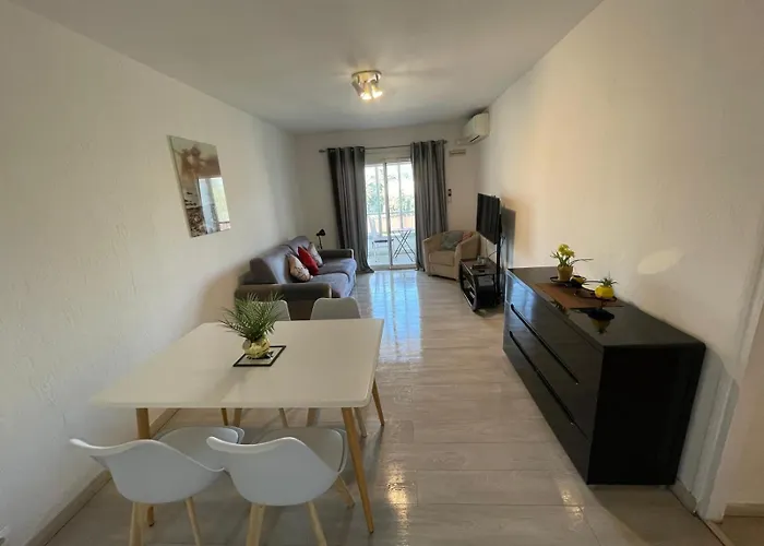 Beau A 50m De La